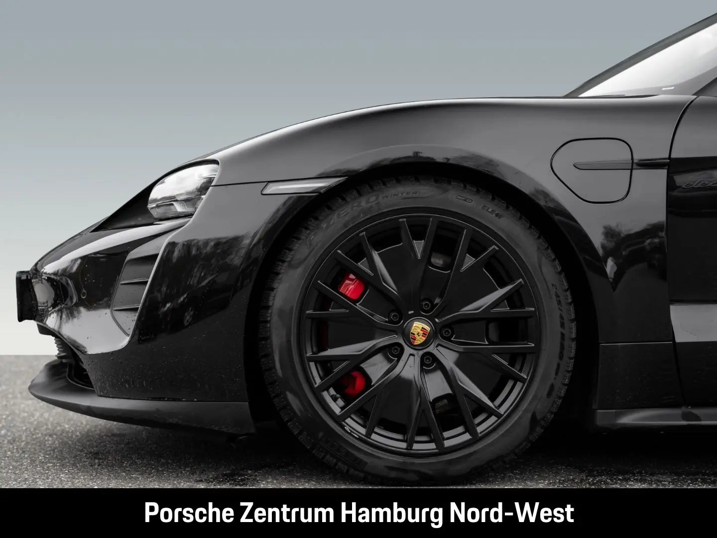Porsche Taycan GTS