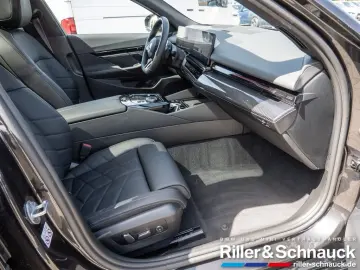 520d xDrive M-Sport Pro STANDHZ LED PANO 360°