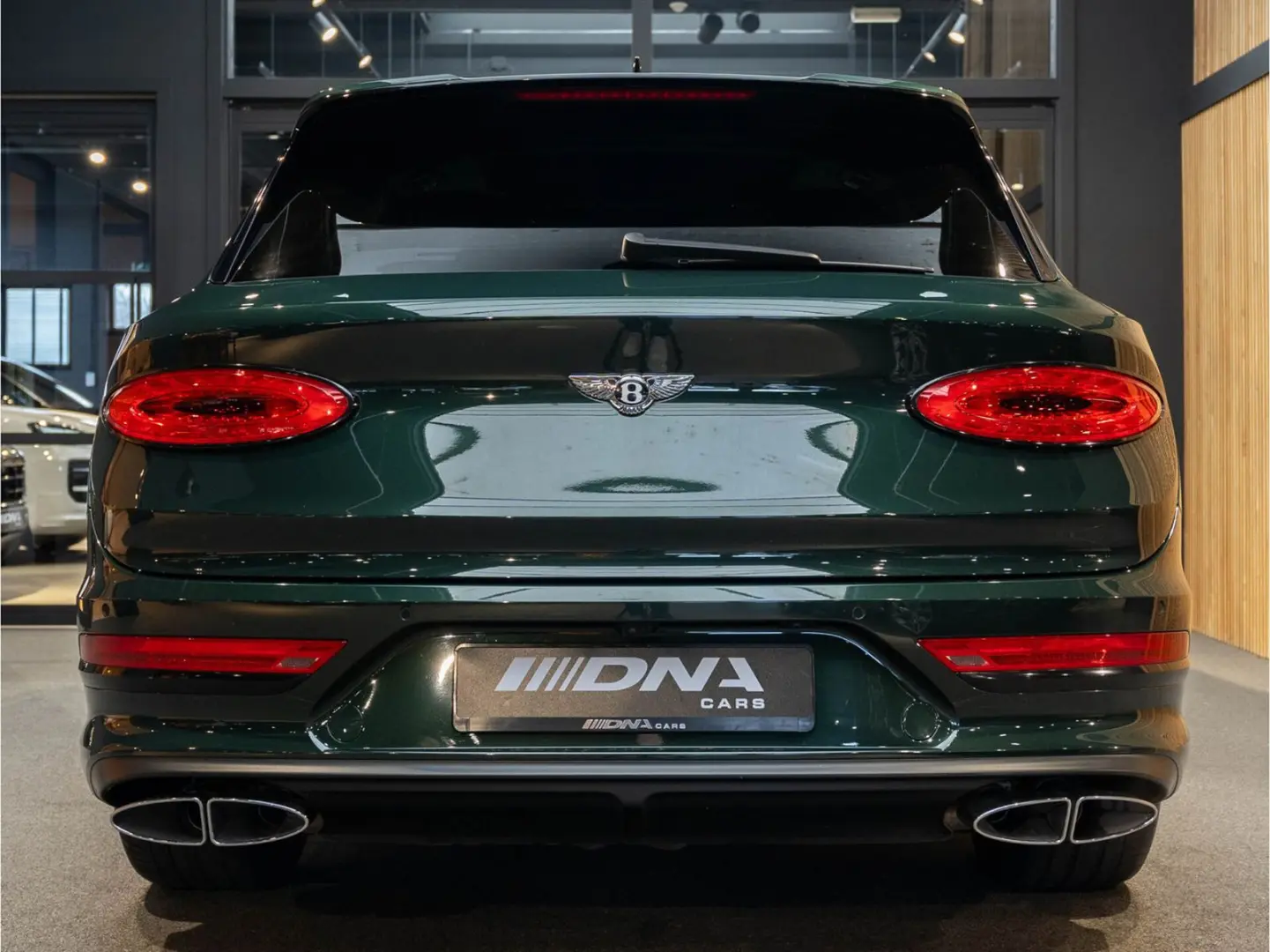 Bentayga V6 Hybrid Mulliner Touring Naim 3.0 V6