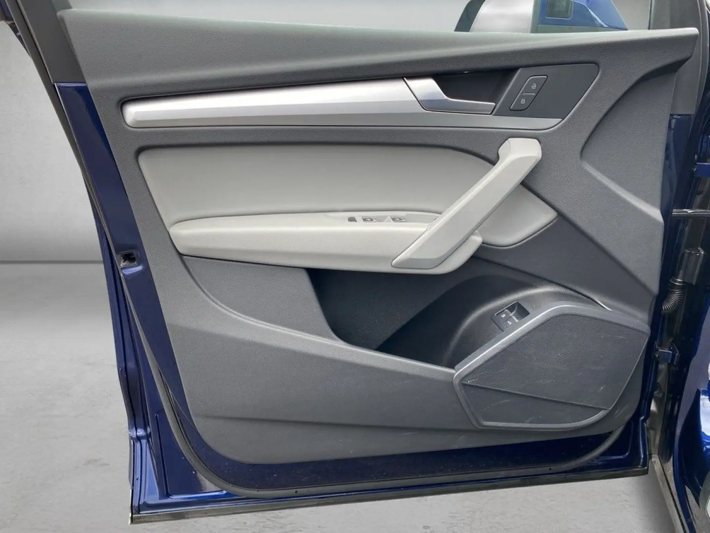Q5 S line 50 TFSI e quattro S tronic *Navi*AHK*