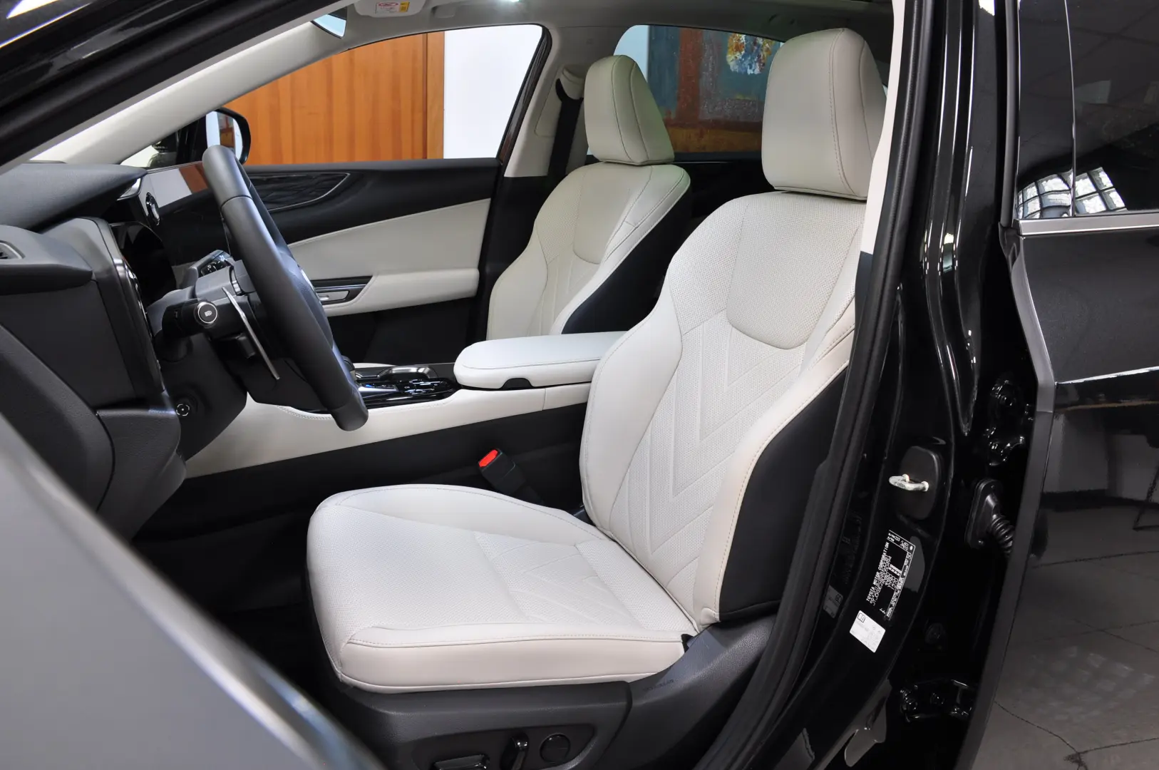 NEW LEXUS NX 350H EXE PANORAMA HeadUP BlindSpot