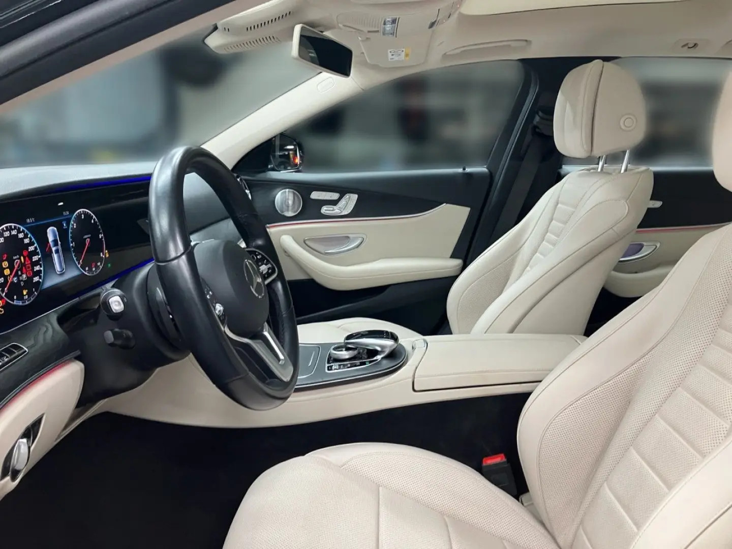 E 400 d T 4Matic HUD+360°+PANO+AHK+BURMESTER