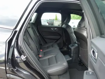 XC60 Recharge Black Edition Plus T6 AWD