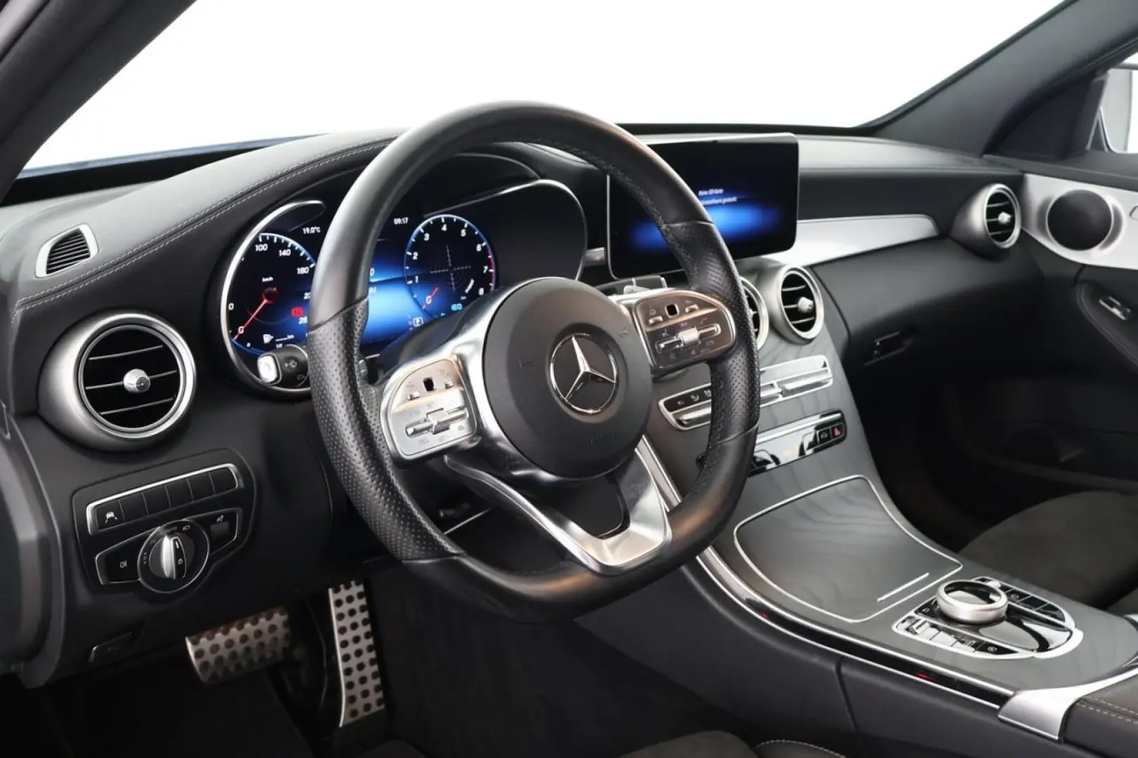C 200 AMG Distronic *AHK* LED Volldigital 360