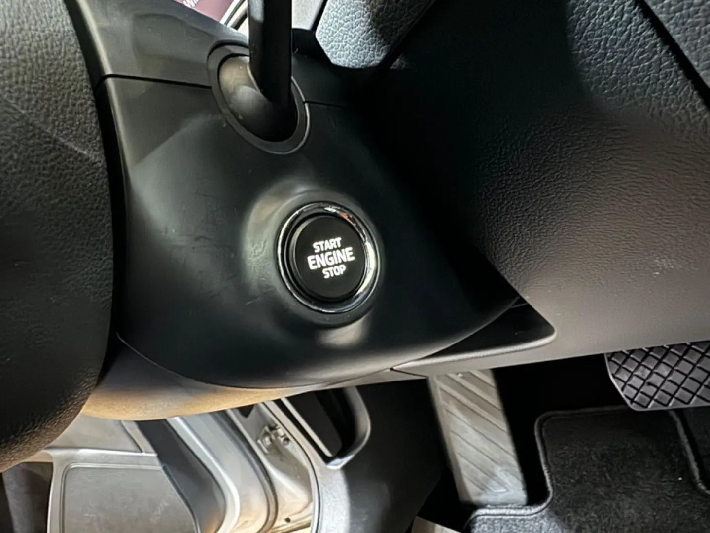 Superb Combi Active 1.5 TSI DSG/PDC/GRA/NAVI