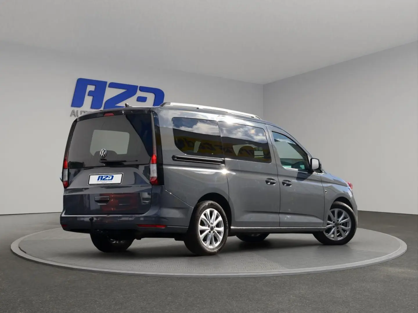 Caddy Maxi Life TDI DSG STNHDZ PANO T-LEDER ACC