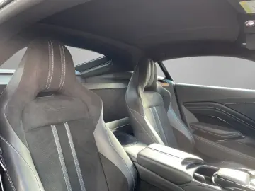 V8 Vantage 4.0 V8 Capristo Exhaust/PPF