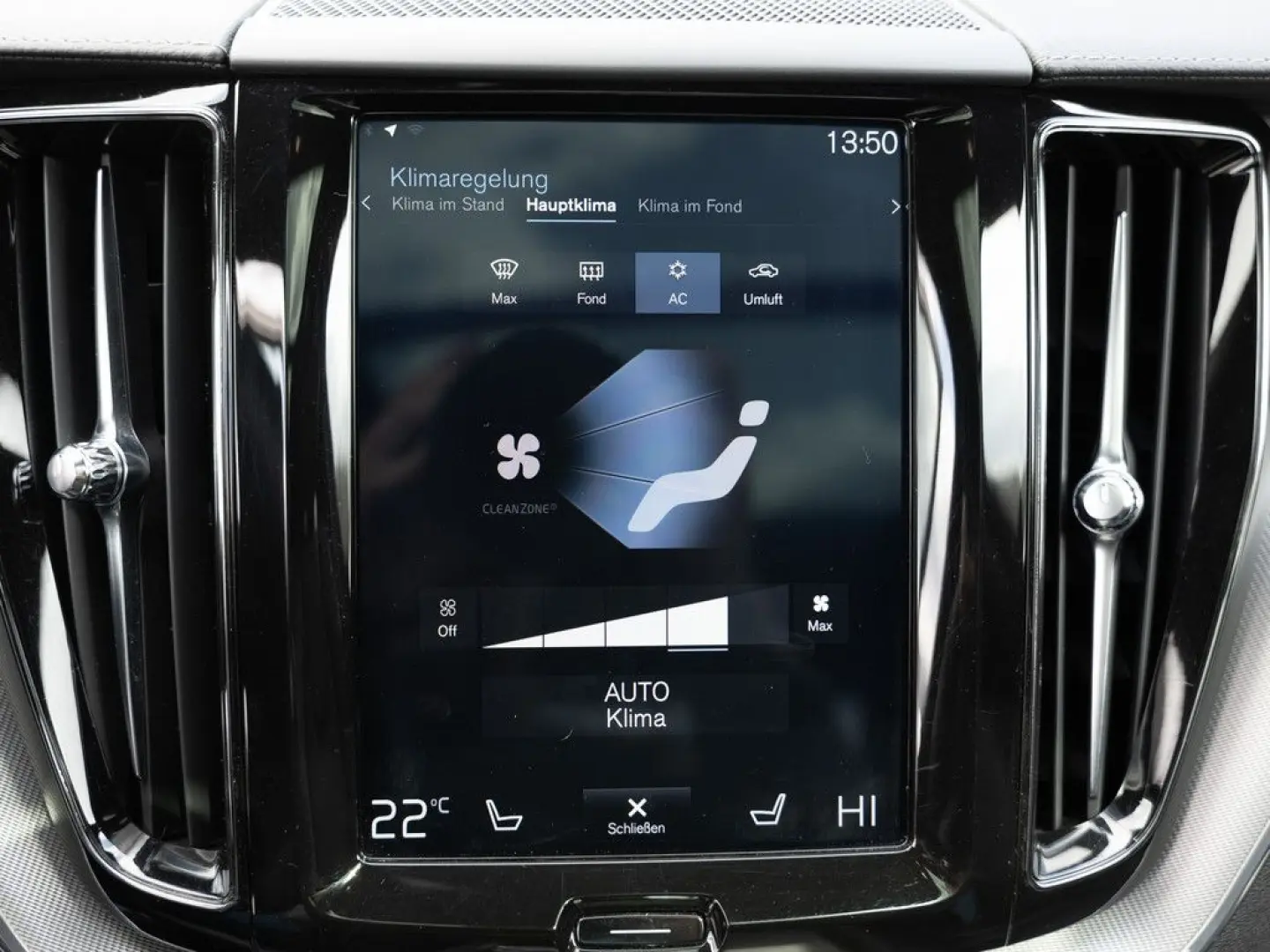 XC60 B4 Inscription AWD 1.Hd. PANO HUD LED W-LAN