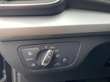 Q5 quat Hybrid Sport Pano*LED*Cplay*DAB*NaviVB