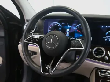 E 300 de Exclusive*Leder-Beige*19