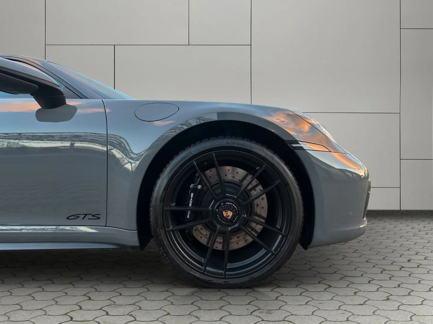 992 GTS/ PTS China Grau/Panoramadach/Bose/Lift
