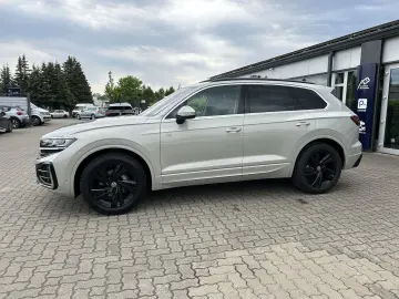 Touareg 3.0 TDI DSG 4Motion R-Line*IQ*VC*AHK*ACC