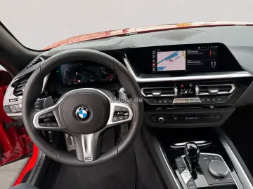 Z4 sDrive20i M Sport / NP= 62.120,- / HeadUp /