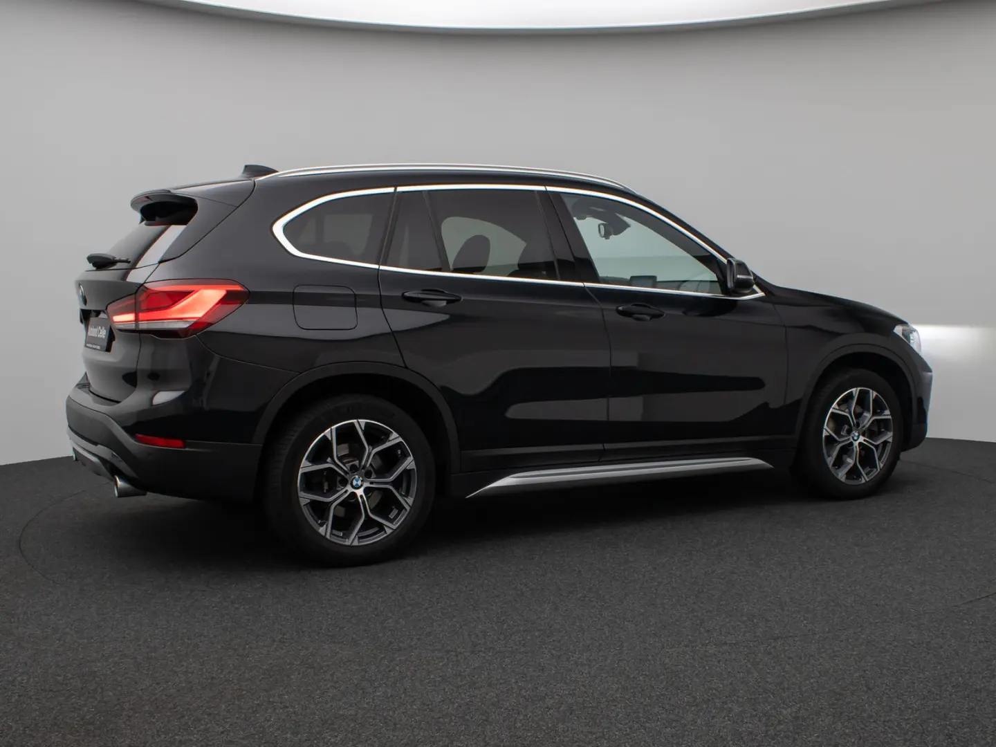 X1 xD20i xLine Kamera HUD DAB HiFi Komfort Sport