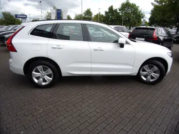 XC 60 B4  Momentum Pro 2WD