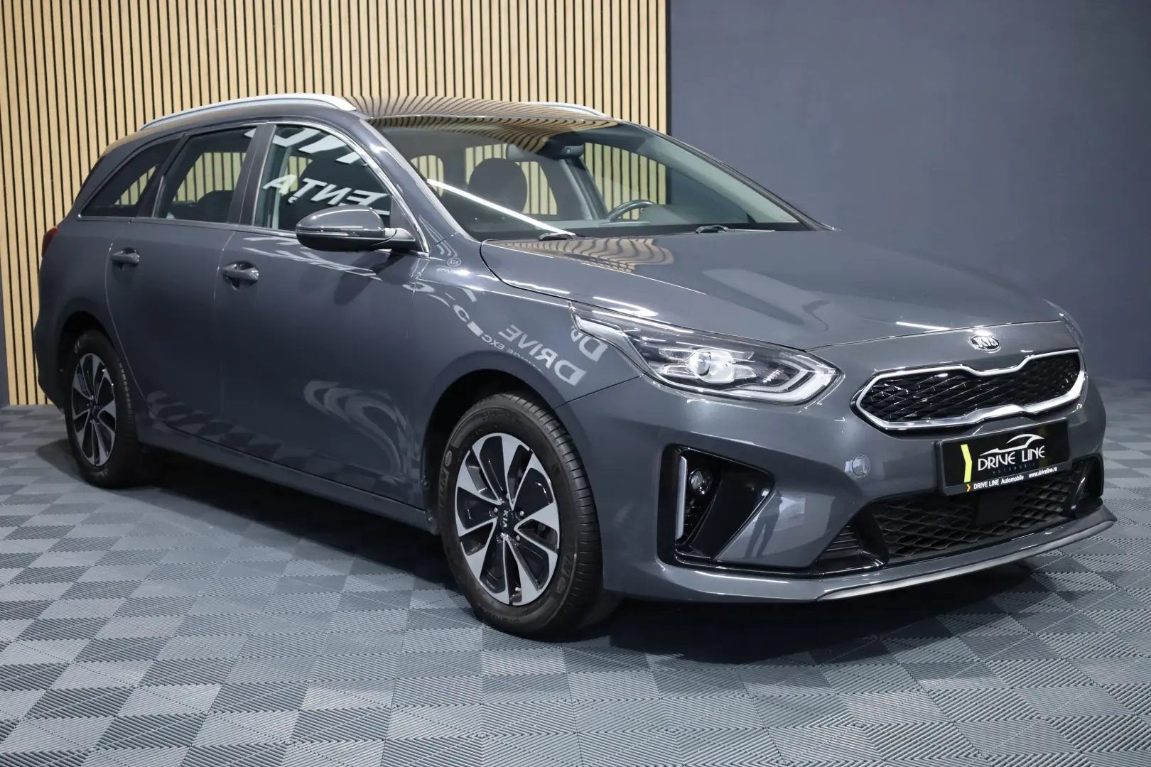 KIA Ceed SW 1.6 GDI DCT OPF Plug-in-Hybrid Vision