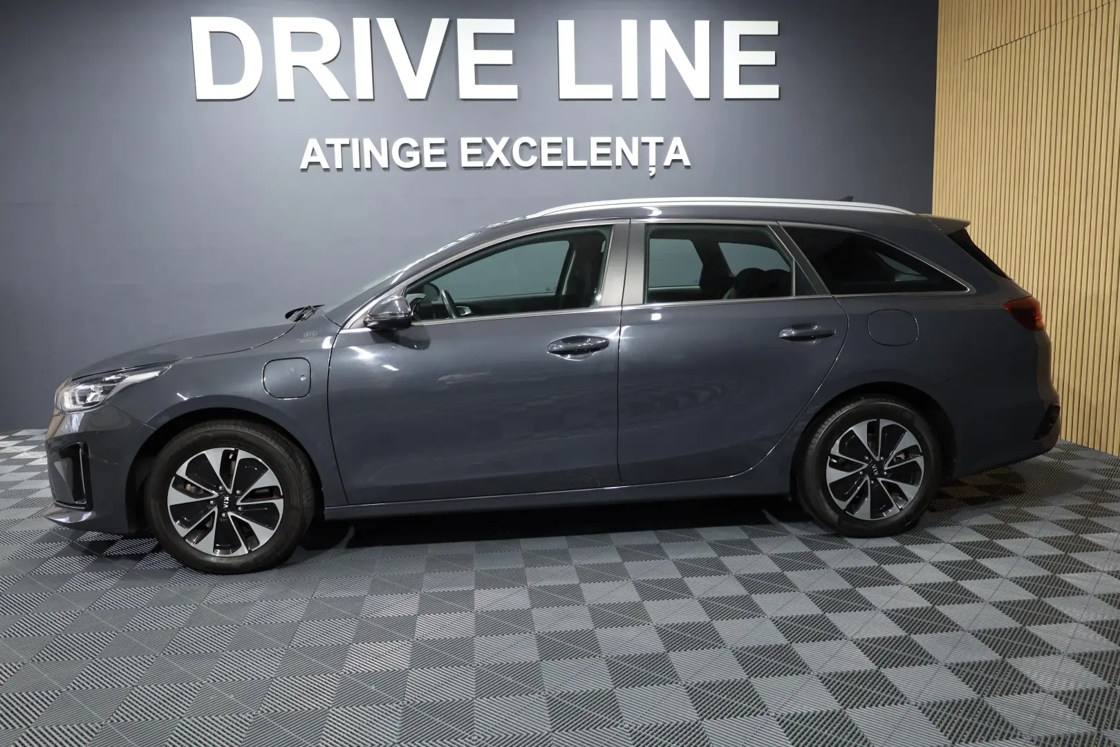 KIA Ceed SW 1.6 GDI DCT OPF Plug-in-Hybrid Vision