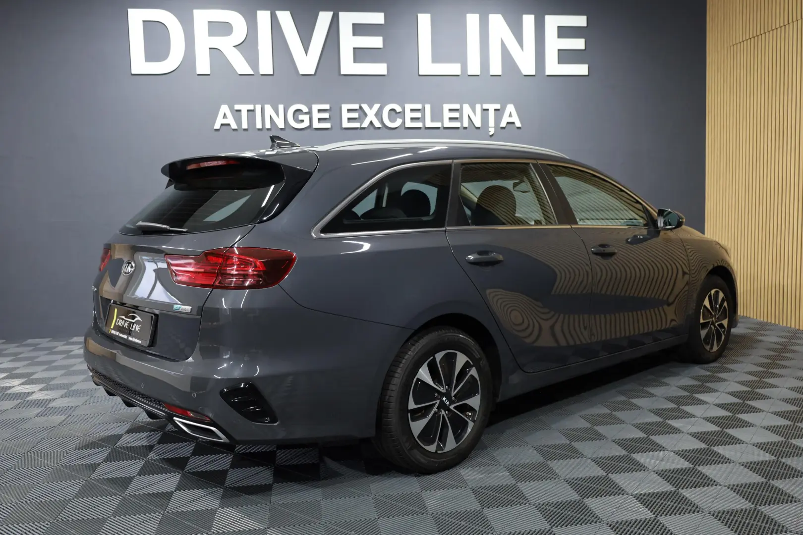 KIA Ceed SW 1.6 GDI DCT OPF Plug-in-Hybrid Vision