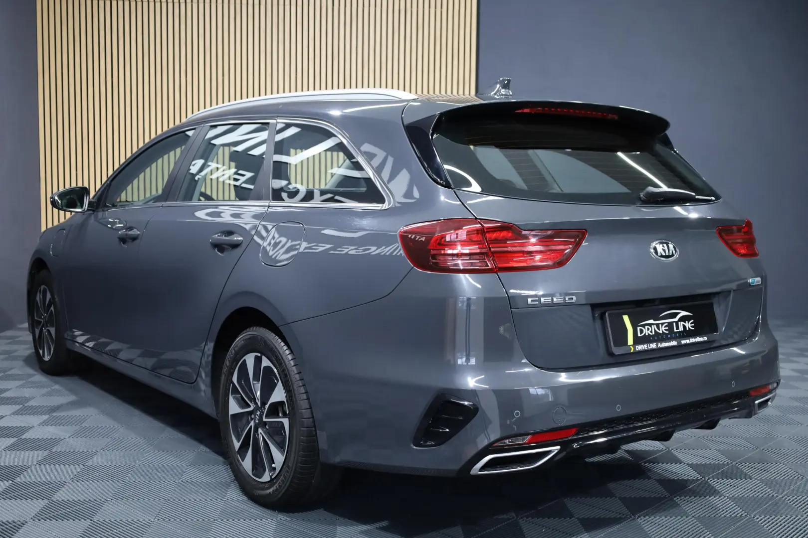 KIA Ceed SW 1.6 GDI DCT OPF Plug-in-Hybrid Vision