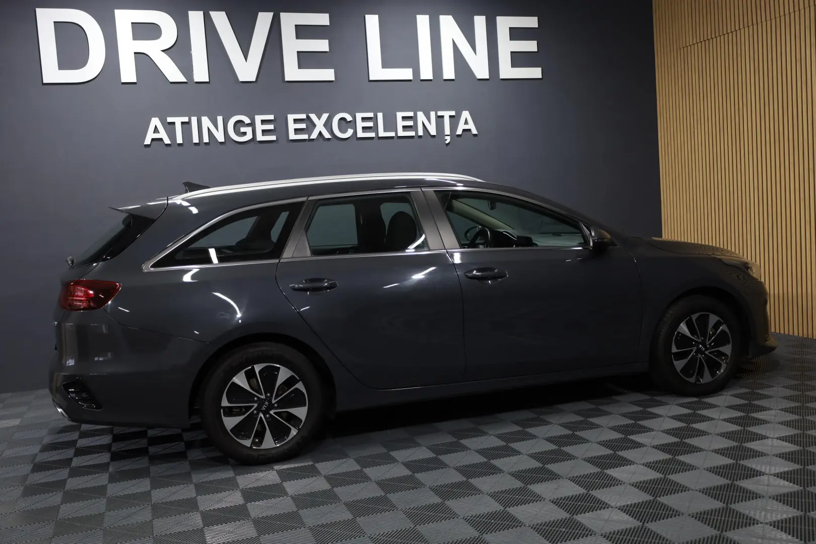 KIA Ceed SW 1.6 GDI DCT OPF Plug-in-Hybrid Vision