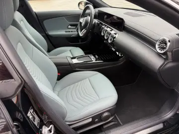 CLA 180 d Coupé Progressive LED*Keyless*P-Kamera