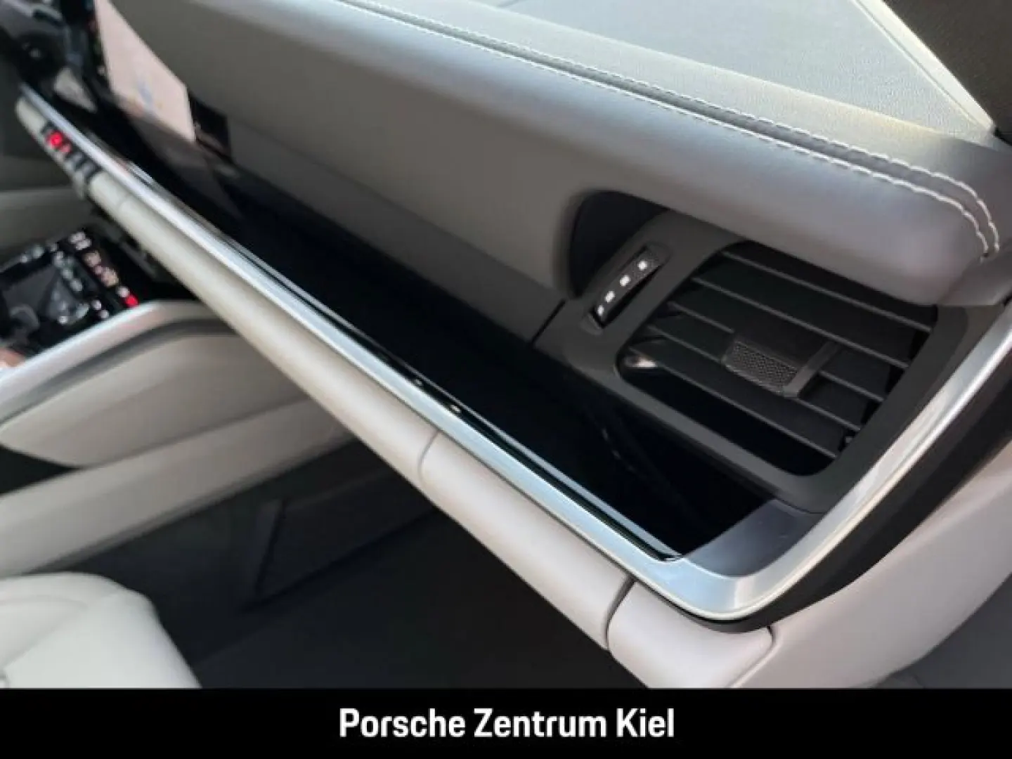 992 911 Carrera SportDesign Rückfahrkamera BOSE