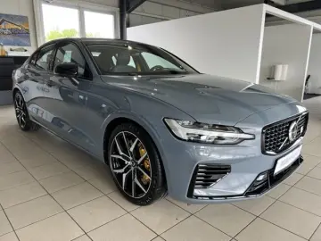 S60 T8 Polestar Engineered Recharge AWD B&W 360°