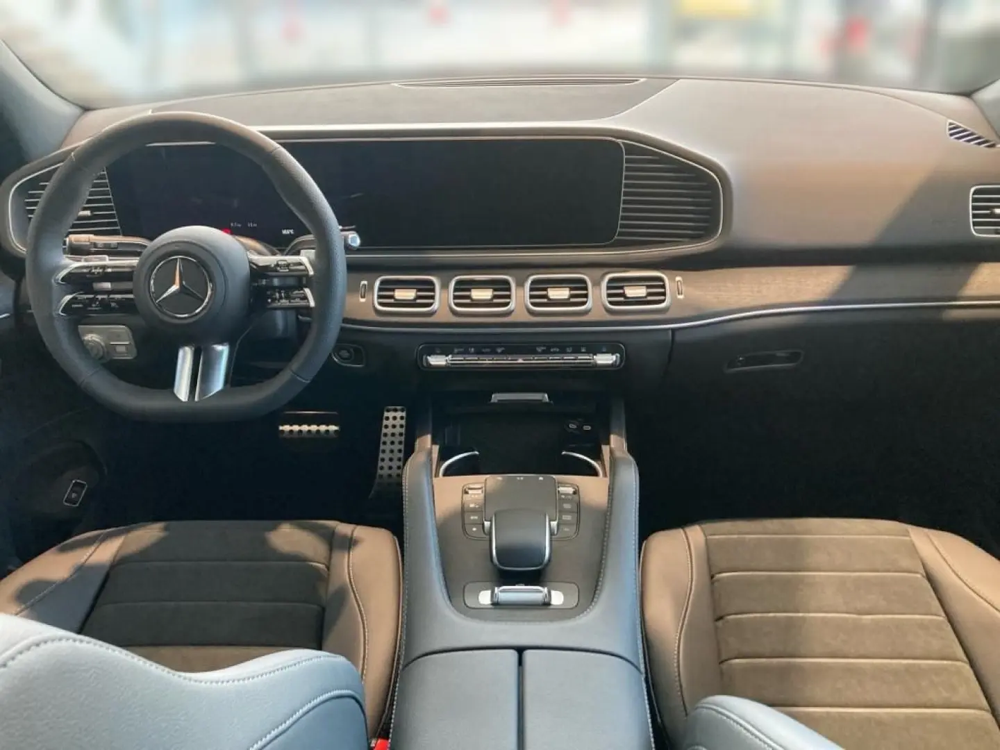 GLE 350 de 4M AMG-Line+AIRMATIC+DISTRON+AHK+Pano