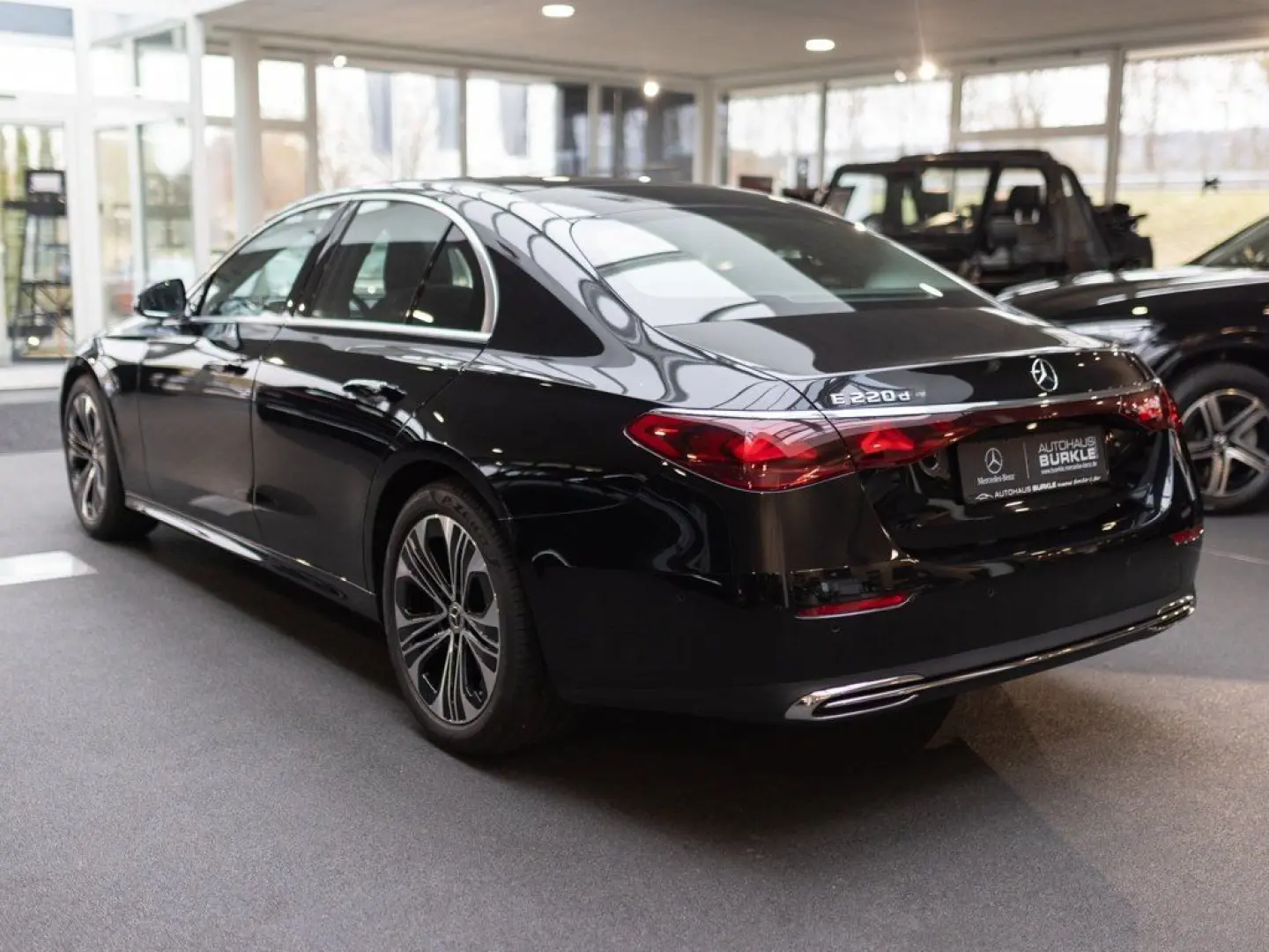 E 220 d Avantgarde Advanced,LED,Pano,Distr,Totw