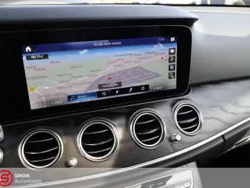 E 300 Avantgarde NightPak-LED-Kamera-Navi-Sitzhz