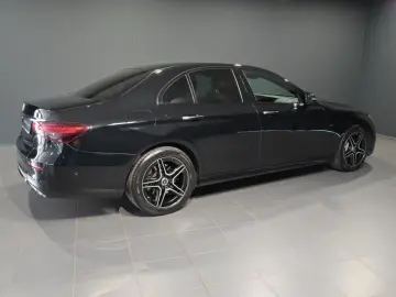 E 300 e AMG/DISTRO/NIGHT/LED/SOUND/SHZ/MBUX