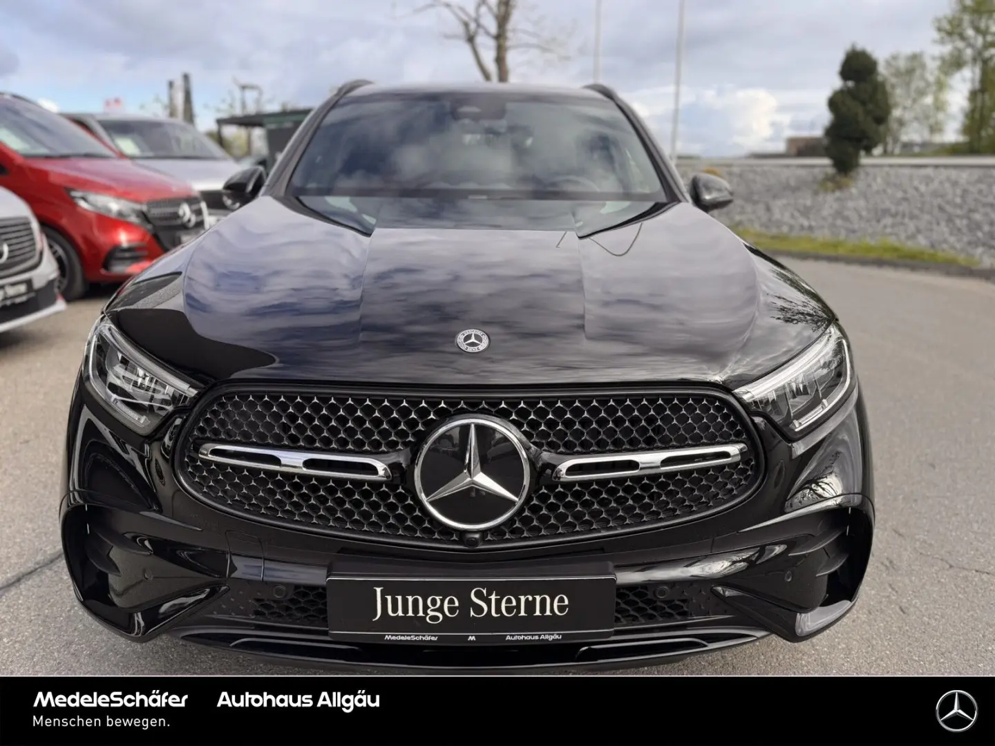 GLC 200 4MATIC AMG Night Dist AHK LED Ambi Kam