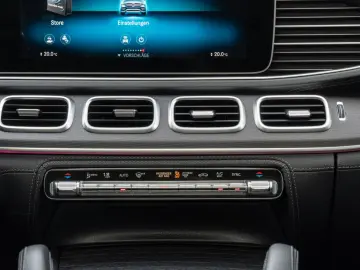 GLE 400d 4MATIC.AMG INTERIOUR.PANO.AHK.BURM.360°