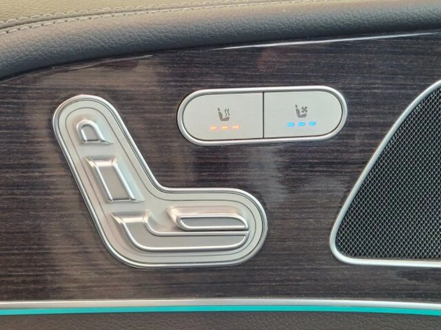 GLE 350 de 4M AMG HuD AHK AIRMATIC PANO NIGHTLED