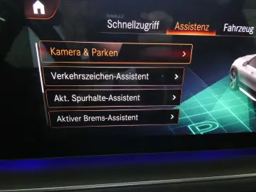 GLE 300 d AMG*MBUX NAVI*LED*AMBIENTE*PANO*IHC