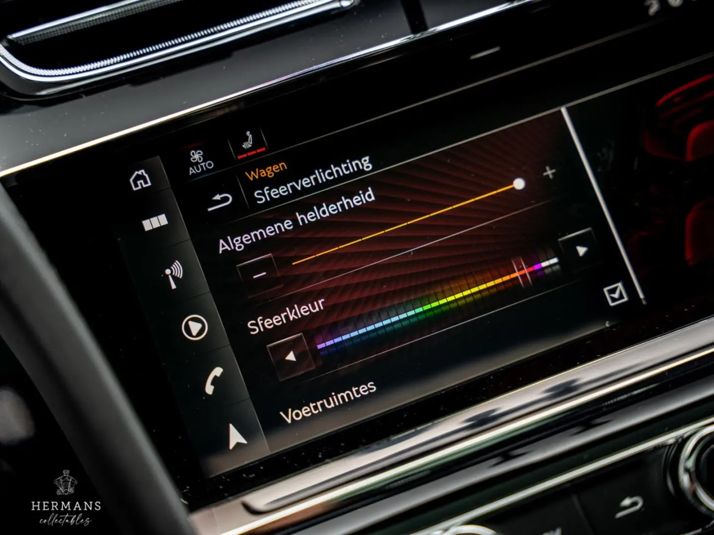 Bentayga 4.0 V8 / 1st Owner / Pano / HUD / Tow-B