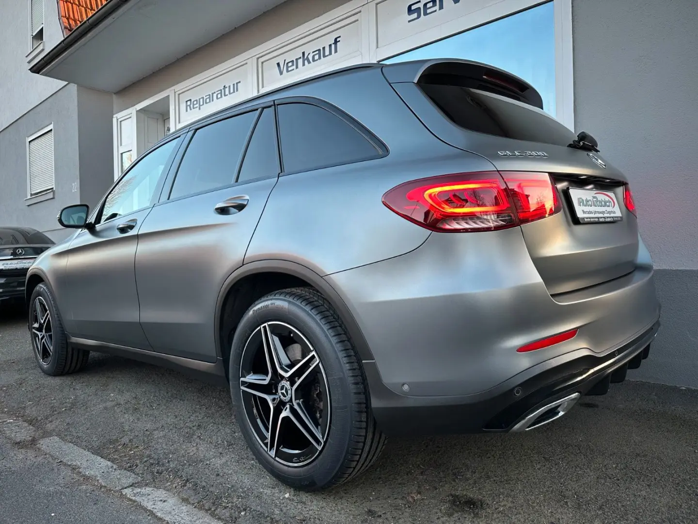 GLC 300 AMG +Night+Magno+StHz+Artico+Widescreen+