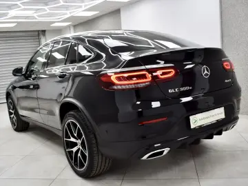 GLC 300 e 4M Coupé AMG Sport Night 360° MBUX App