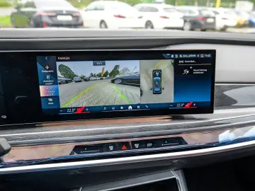 BMW 750 e xDrive Limousine