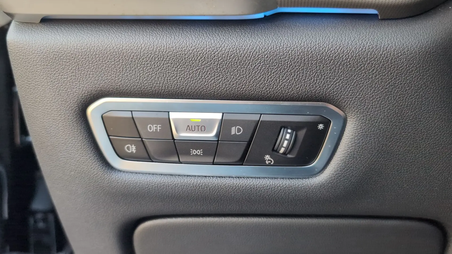X5 xDrive45e M-PAKET AHK HEAD-UP