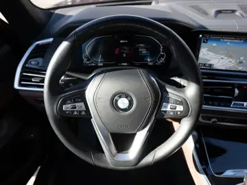 X5 xDrive 45e X-Line PANO HUD 360° LED ACC B&W