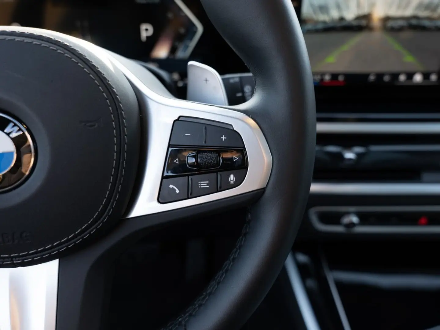 X5 xDrive 30d M-Sport Pro PANO AHK HUD STANDHZ