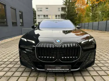 740d xD M-Sport SkyLounge*TV*SoftClos*B&W*21Zoll