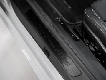 992 Carrera GTS Matrix-LED BOSE InnoDrive PDLS+
