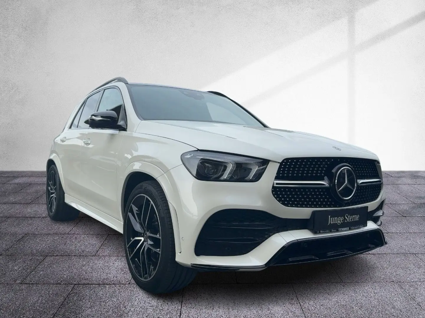 GLE 400 d 4M AMG NP€ 123.509 Pano Night Stdhzg