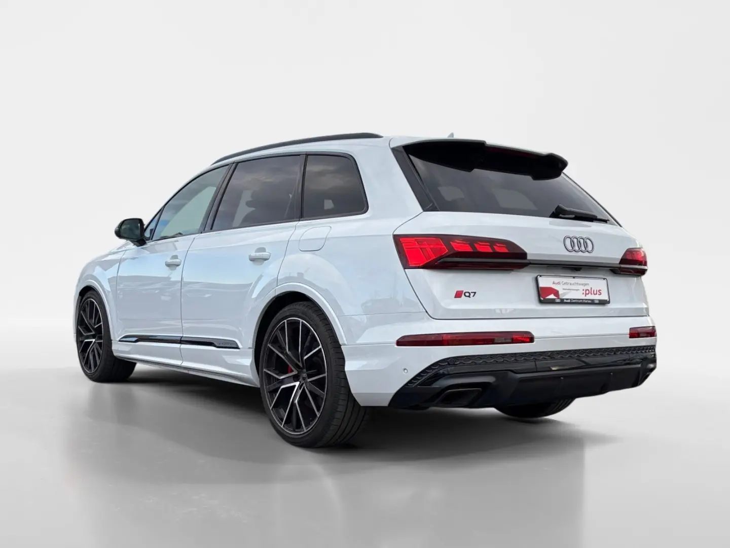 Q7 60 TFSIe quattro S-LINE*HD-MATRIX*AHK*PANO*B&