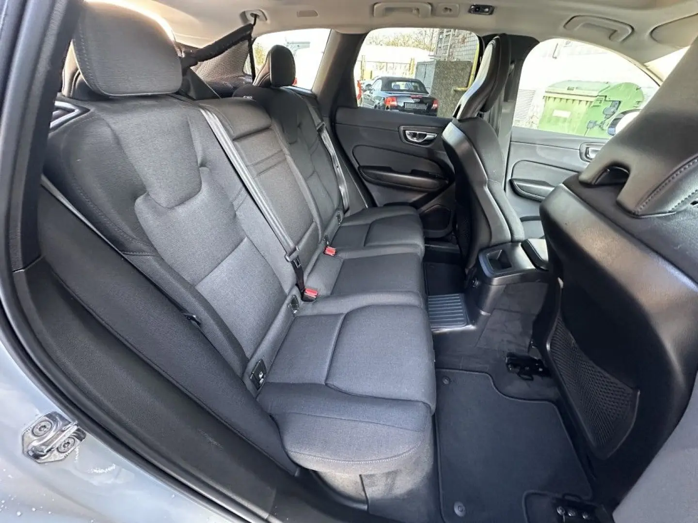 XC60 T6 AWD Recharge Geartronic RDesign / PANO