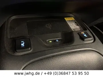 Corolla Touring Sports Hybrid Team D LED ACC Kam
