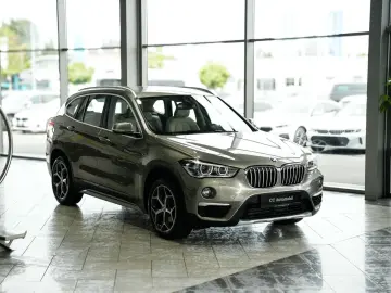 X1 xDrive 18d xLine 18LM Kamera Komfortzug.