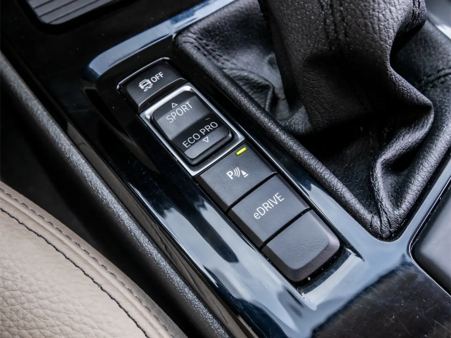 BMW F39 X2 PHEV xDRIVE/Plug-In Hybrid/2020.12/220 hp